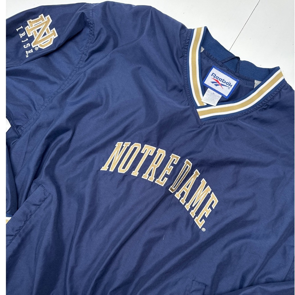 Vintage Reebok Notre Dame Fighting Irish Windbreaker Pullover Navy Blue Mens XL